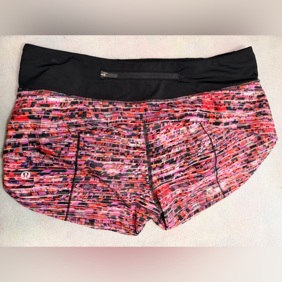 lululemon athletica Pants - Lululemon Athletica Black and Multicolor Leggings